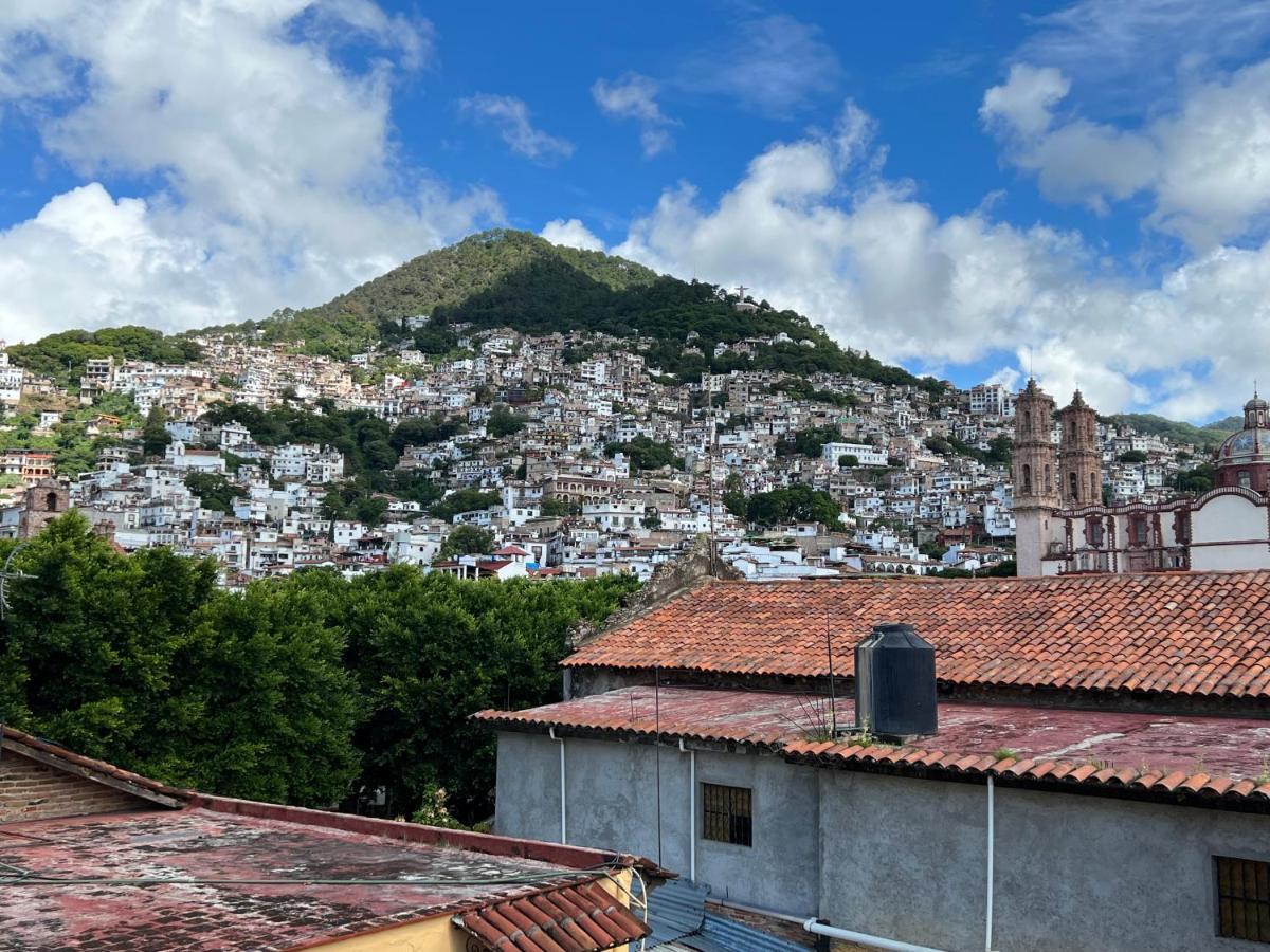 Luna Taxco de Alarcon Buitenkant foto